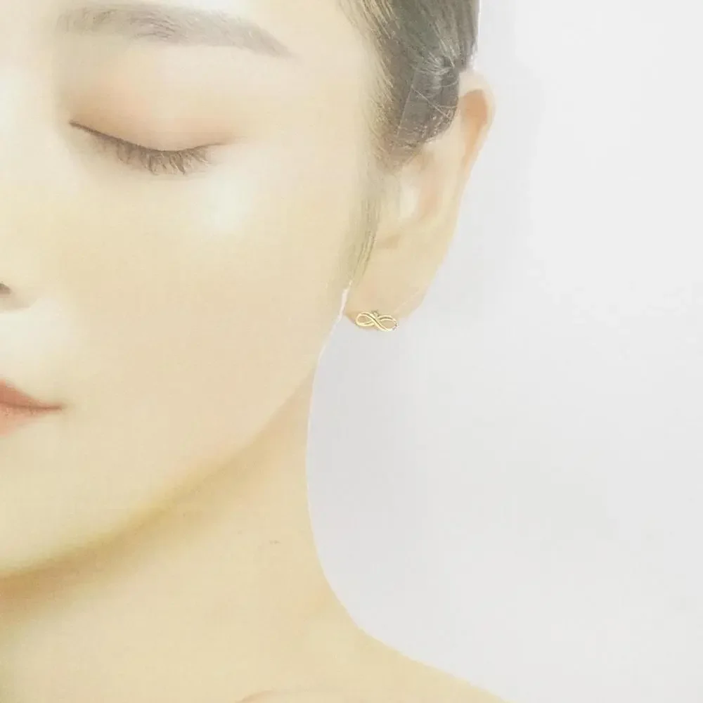 TIFFANY & CO. Yellow Gold Earrings - Picture 4 of 4